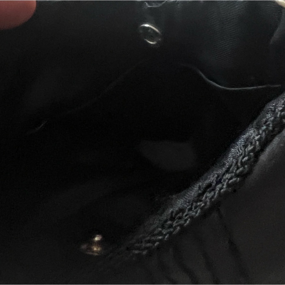 Vintage La Regale LTD clutch chain Purse Black Ruffle - Picture 3 of 6